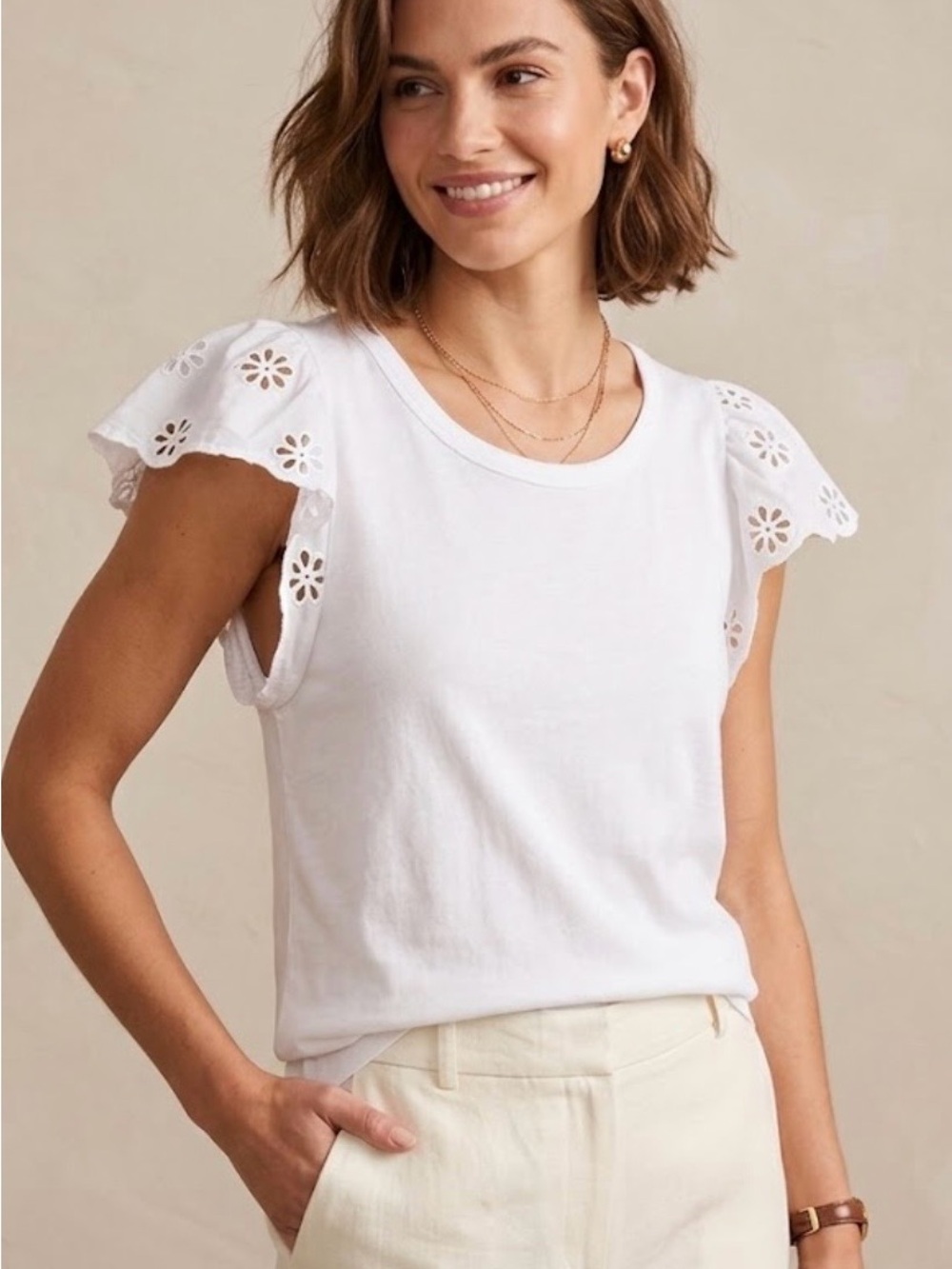 Kate Spade Cotton Eyelit Sleeves White Top. Size Large Cotton Preppy Elegant Fun